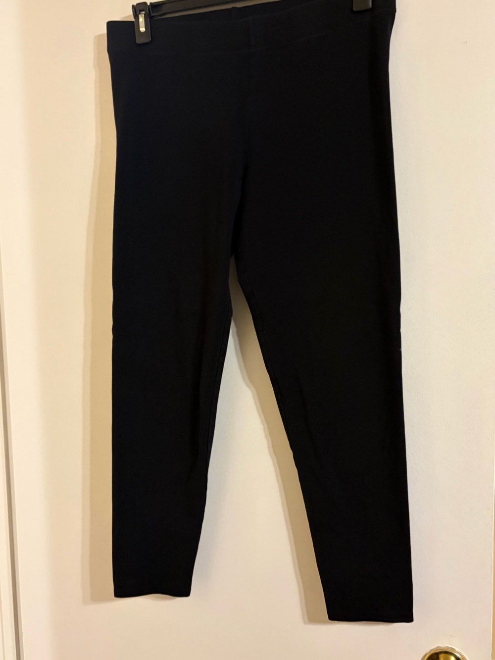 LOFT Outlet Black Stretch Leggings.  Size XL